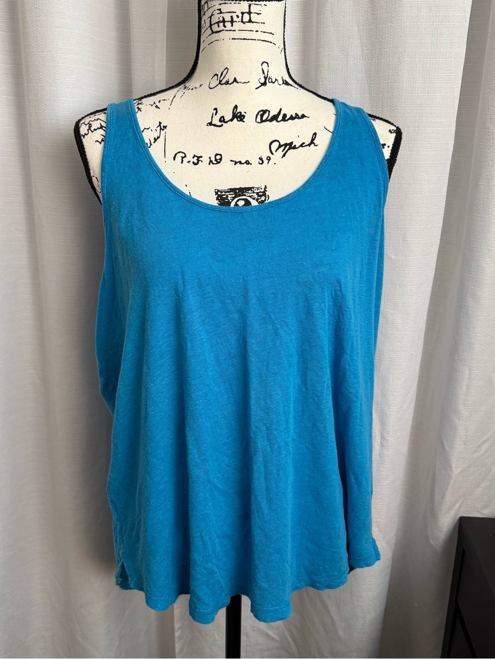 Lou + Grey Women's Blue Scoop Neck Tank Top